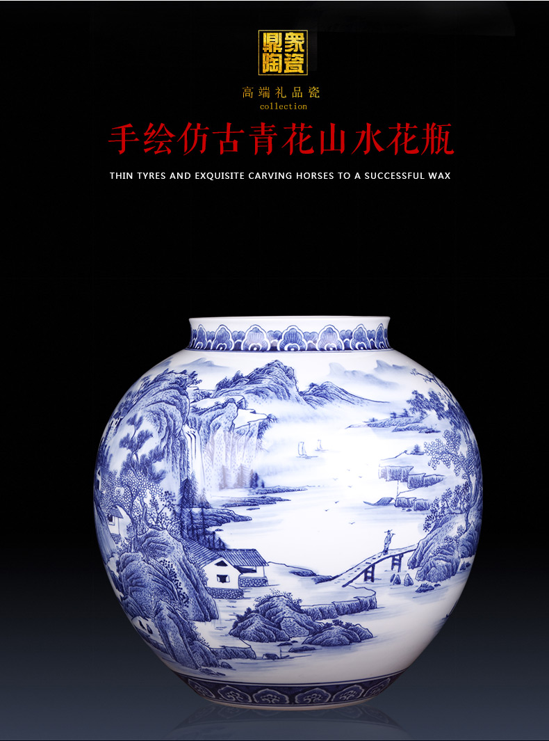 Jingdezhen ceramics famous master hand antique blue and white porcelain vases, large sitting room adornment is placed