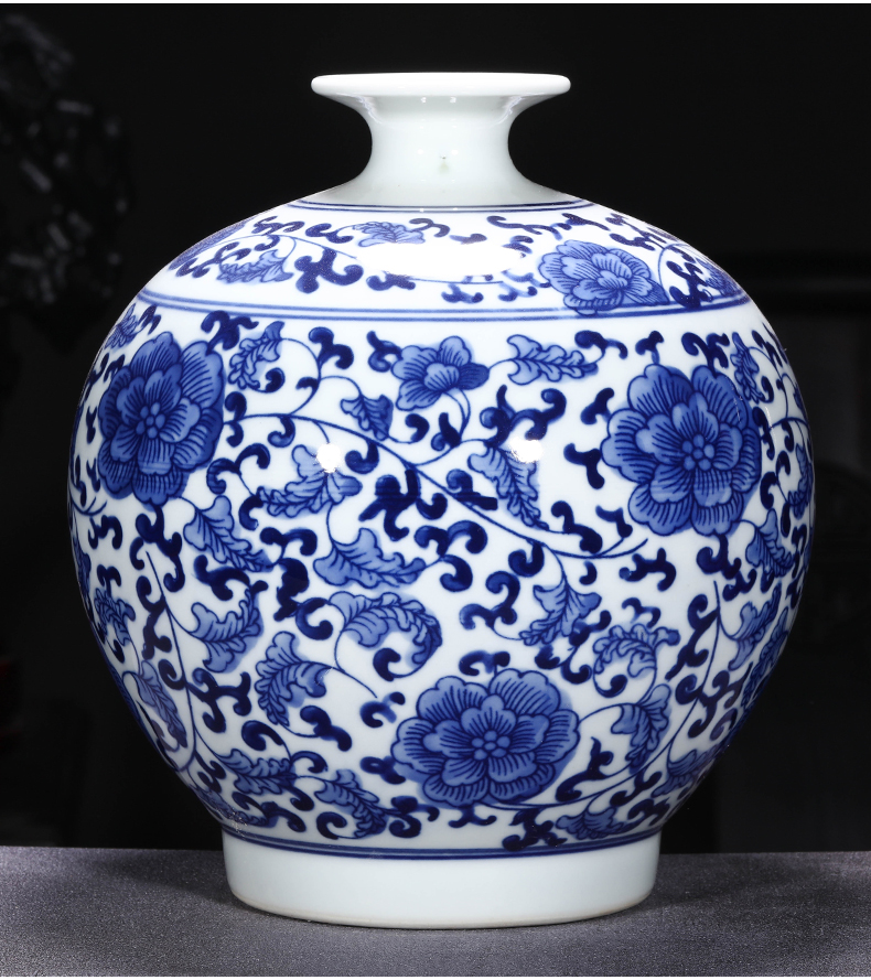 Jingdezhen ceramics glaze pomegranates of blue and white porcelain vase furnishing articles of modern Chinese style household adornment handicraft sitting room