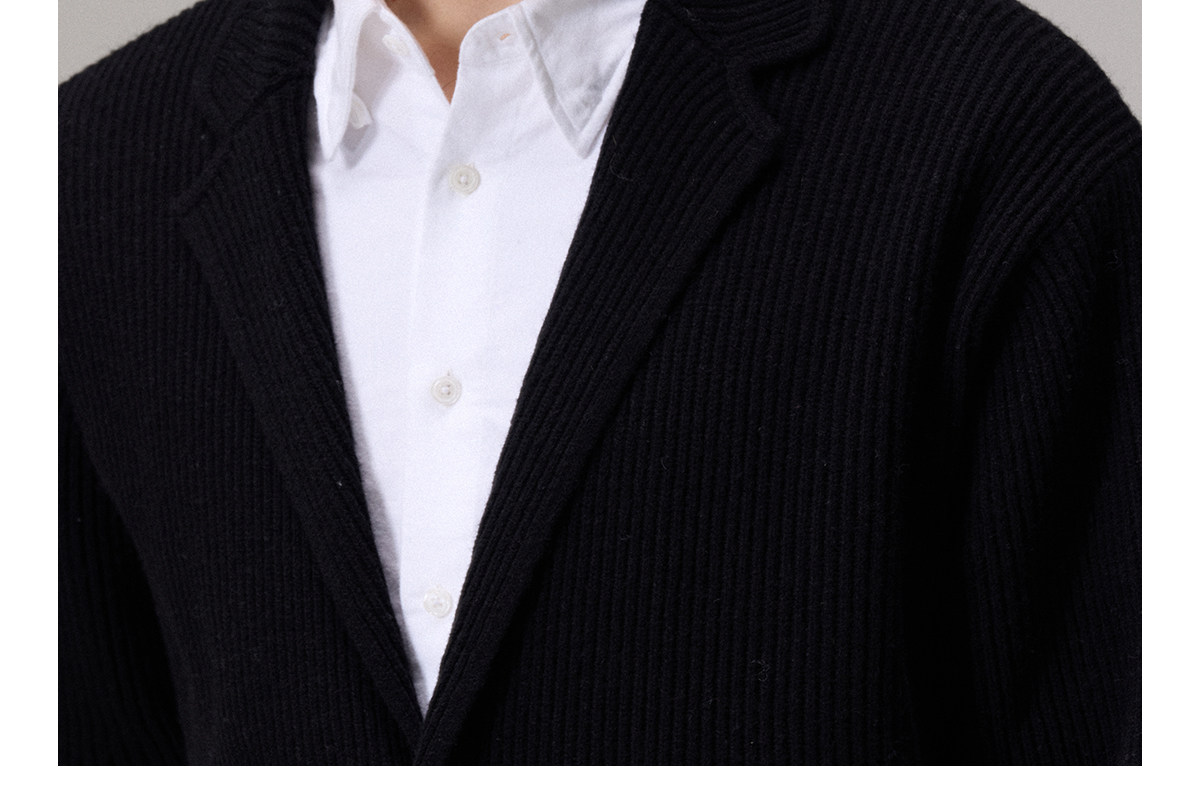 CULTUM 600g Chunky Knit Cardigan