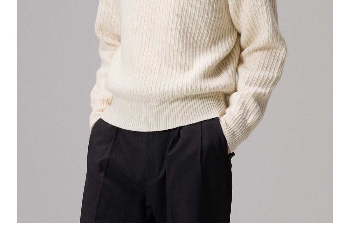 CULTUM 600g Chunky Knit Crewneck Sweater