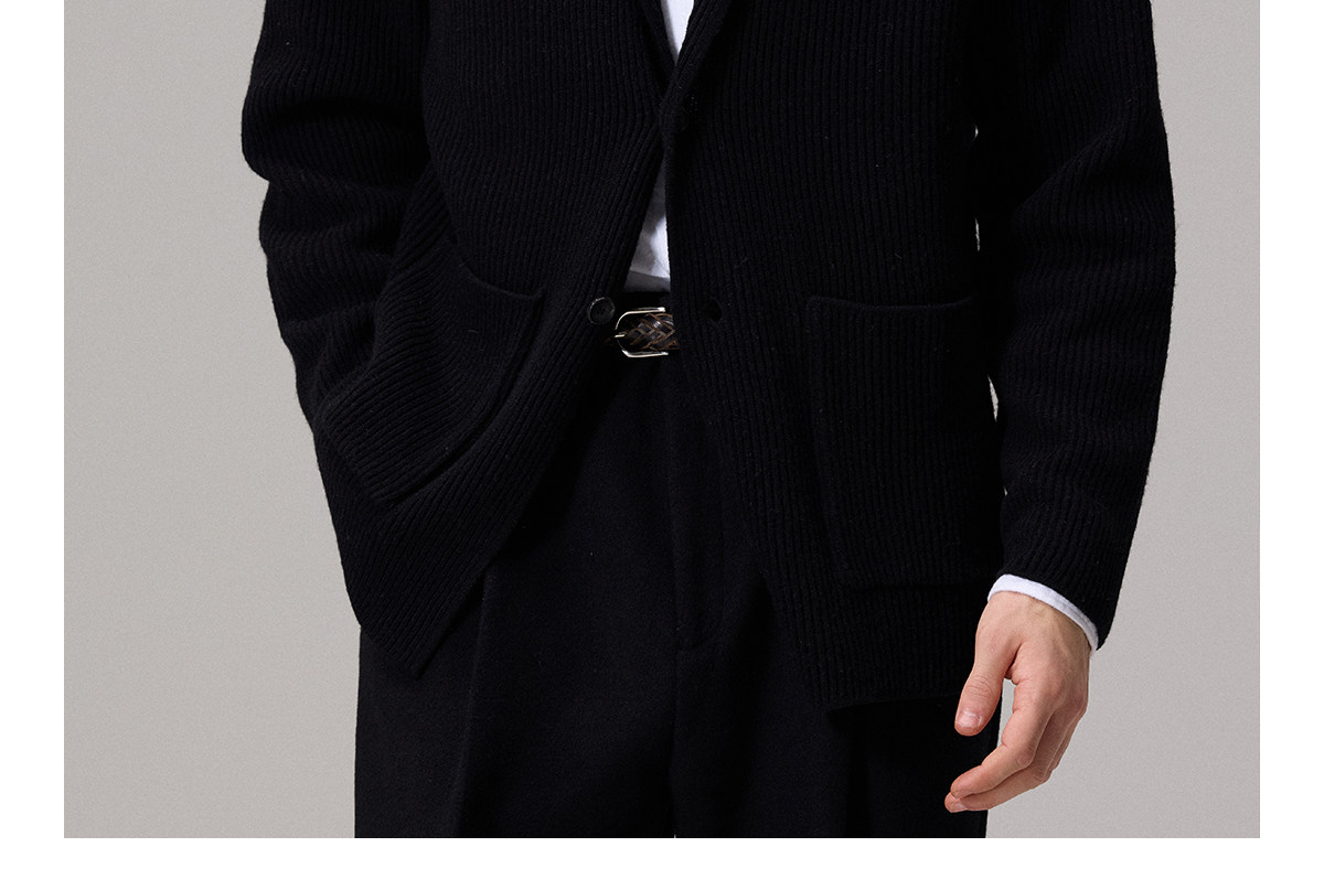 CULTUM 600g Chunky Knit Cardigan