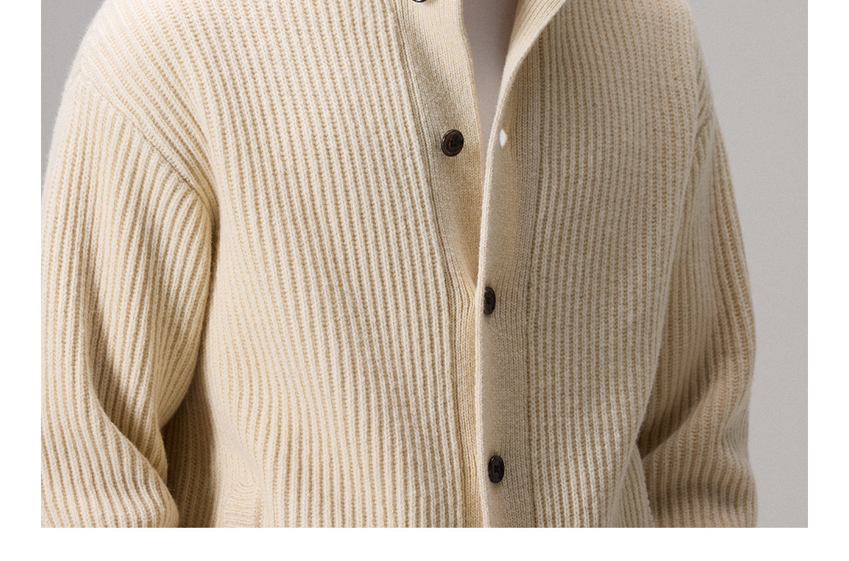 CULTUM Merino Wool Stand Collar Sweater