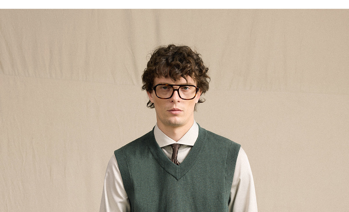 CULTUM V-Neck Knit Sweater Vest