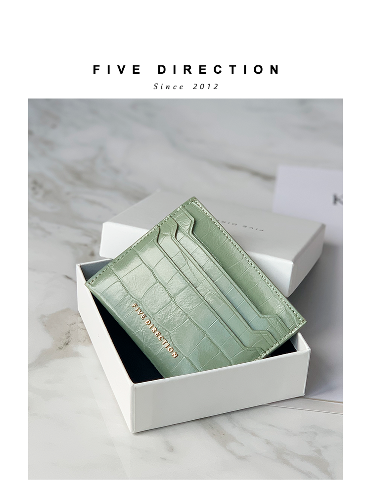 Card bag One-piece female type small and slim slim and delicate card holder Jyoins zero money bag integrated driving license genuine leather cover