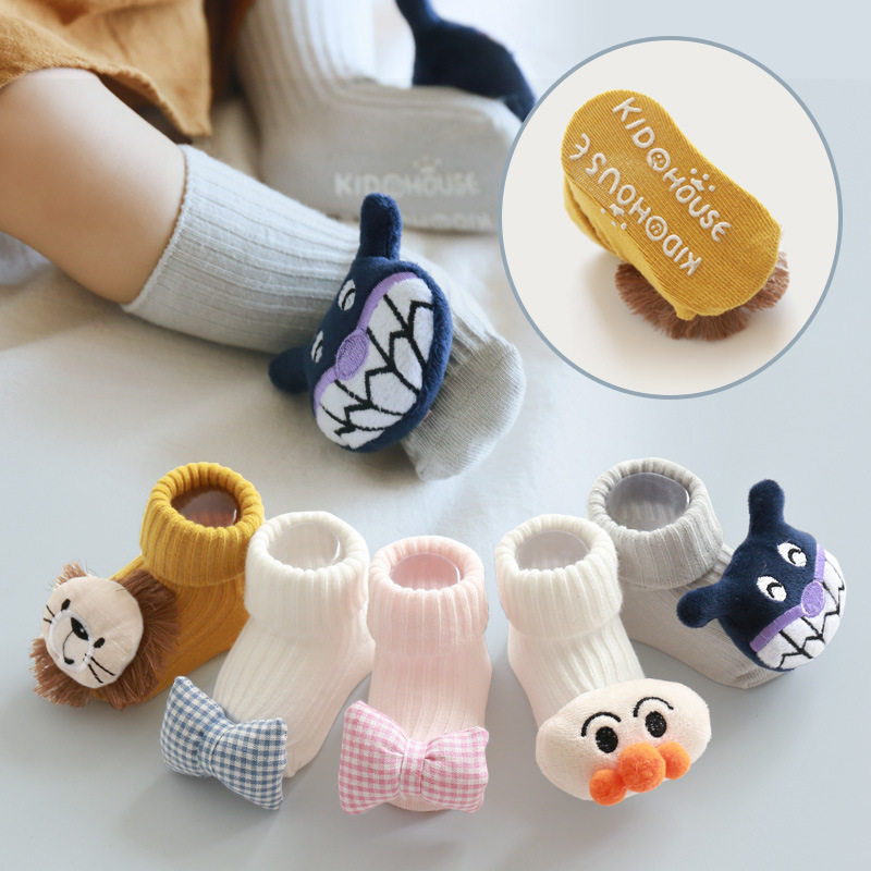 Spring, autumn and winter newborn baby treasure 0-3-6 months cartoon doll pure cotton dispensing non-slip floor indoor long socks