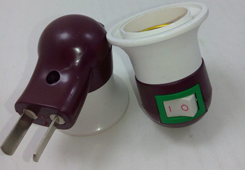 Two pipe-mounted multi-purpose plug-in screw lamp head wall lamp holder with Switch plug rotatable