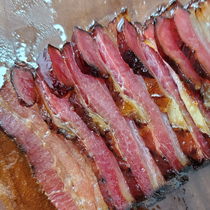 Fine pork belly Hubei firewood smoked bacon Farm-made pig meat Enshi authentic specialty Sichuan pickled meat