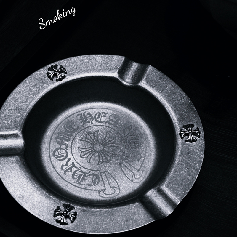 Ashtray with a Cross Design, Creative and Unique, Stainless Steel, Vintage Trendy, Masculine Luxury, Distressed Silver, Metal Ornament Gift for Women