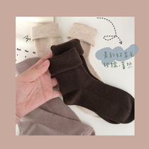Autumn and winter warm merino cashmere socks Morandi color girls heat storage soft wool thickened warm mid-tube socks