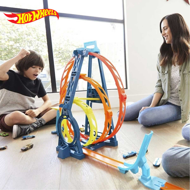 Wind Fire Wheel Three-ring Challenge Orbital Combination Sleeve GLC96 Fire Horseradery Small Sports Car Roundabout Boy Track Toy