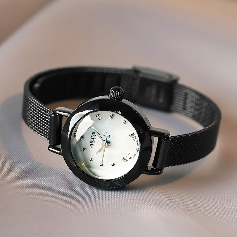 Julishi Korean version of the watch ladies fashion thin belt small and simple temperament students junior high school retro literature and art