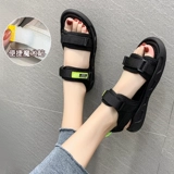 Сандалии на липучке, летние универсальные туфли на плоской подошве, пляжная обувь, сезон 2021, пляжный стиль