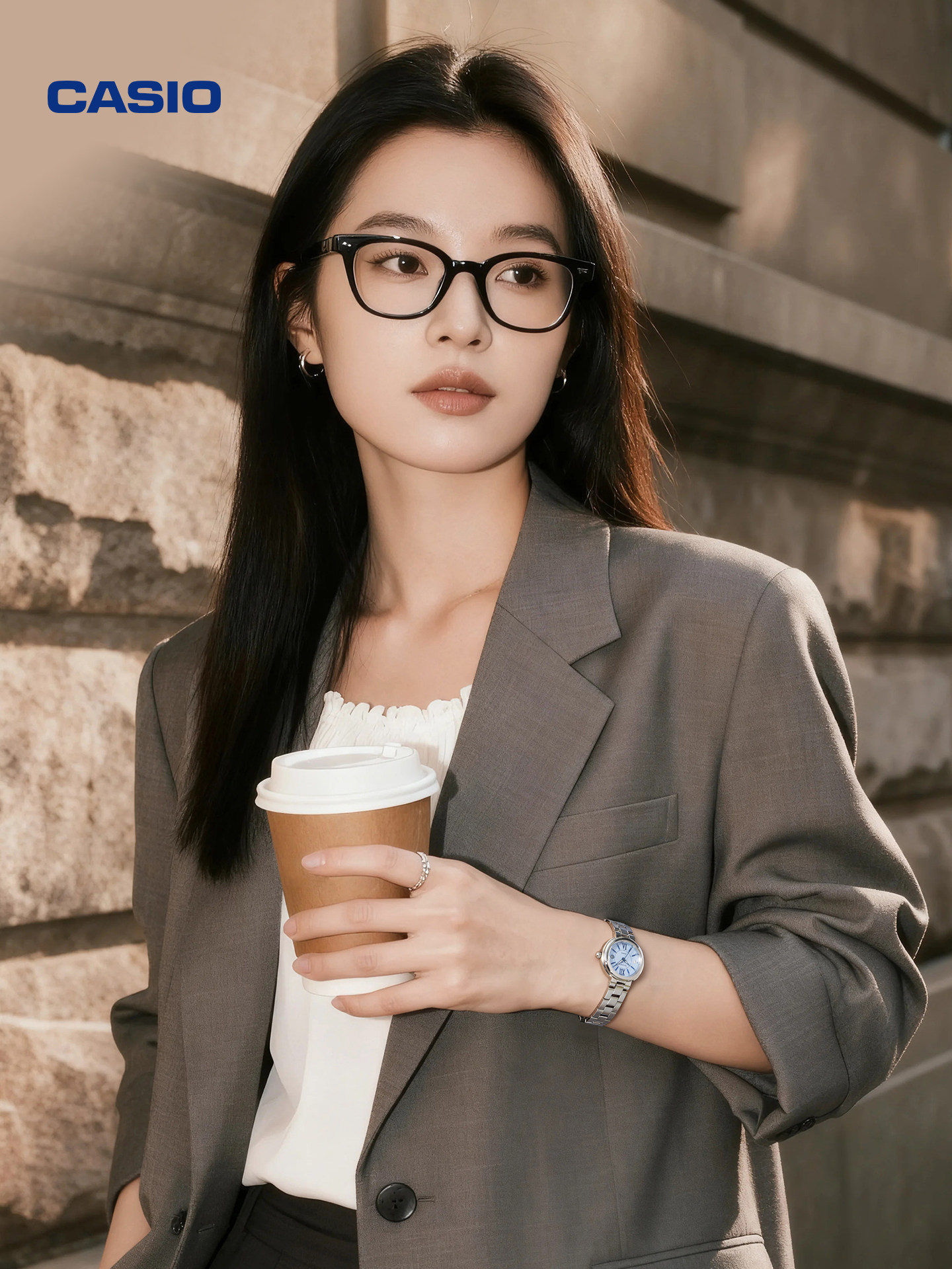 [New Year's Gift] Casio official store She-4528 Ice Blue Guardian Star Bracelet Gift Box Watch Sheen