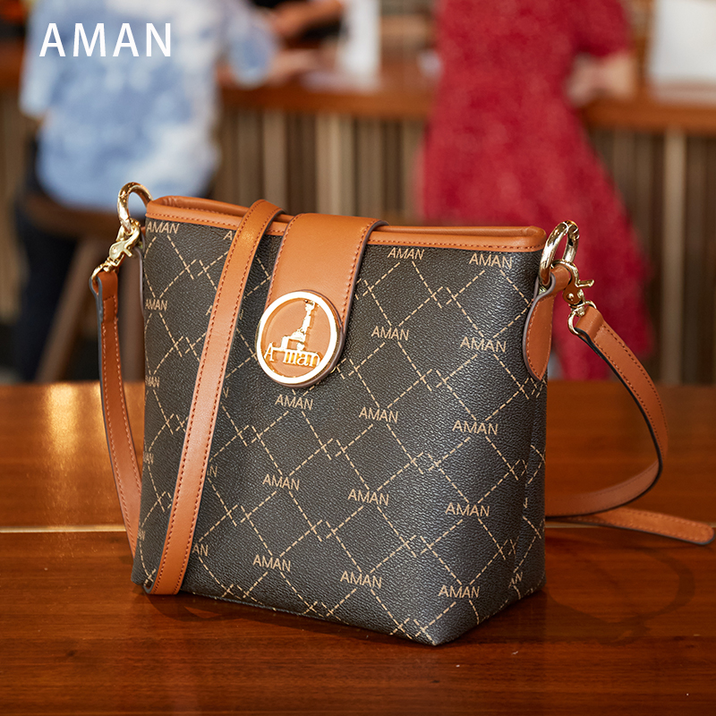 AMAN bag 2021 new women's bag messenger bag women's shoulder bag women's presbyen small square bag Joker niche premium bag