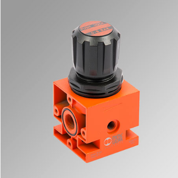 METAL WORK PRESSURE REGULATOR REG 3 4-POINT PUSH LOCK 0-8BAR 12 RELIEF 1 INCH ITALY PRESSURE REDUCTION