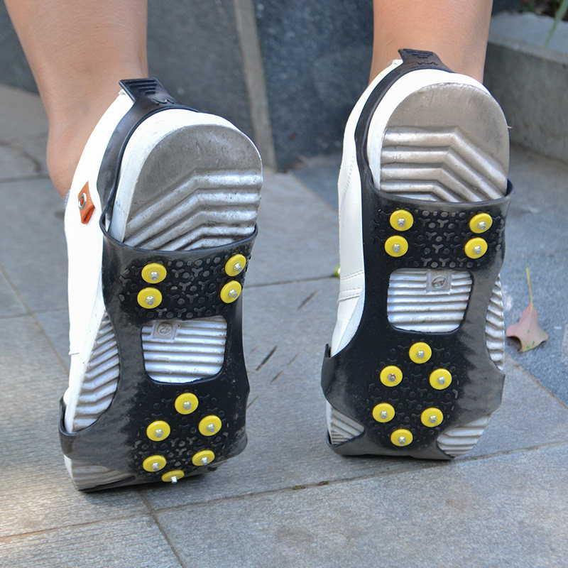 Outdoor 10 nails non-slip shoe cover urban crampon simple ten teeth snow ice surface mud road elderly anti-fall foot cover