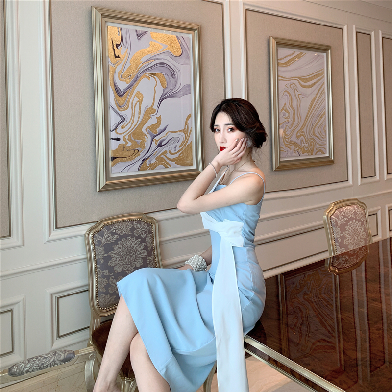 VK旗艦店 韓系顯瘦吊帶裙修身無袖洋裝