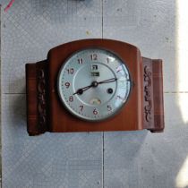 Released in June 1961 the Shanghai Clock Factory produced the Sanwu brand 15-day calendar week all-copper gear movement table clock.