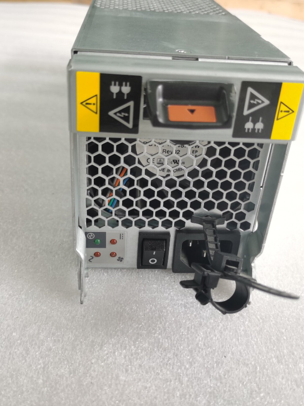 00VMRF 0VMRF dell EMC ME4012/4024 584W Power Supply