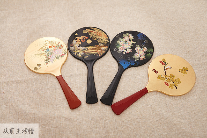Spot Japan Import Kanazawa Handmade Japanese Style and Cherry Blossom Makeup Hand Mirror Lacquerware To Send Girlfriend Gifts