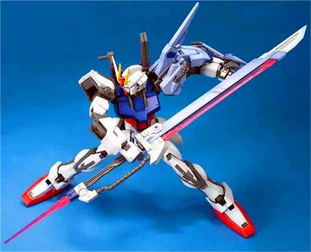 Mô hình cao MG1 / 100 Strike Gundam Sword / bomber type Strike lên gấp đôi vị trí trang bị - Gundam / Mech Model / Robot / Transformers