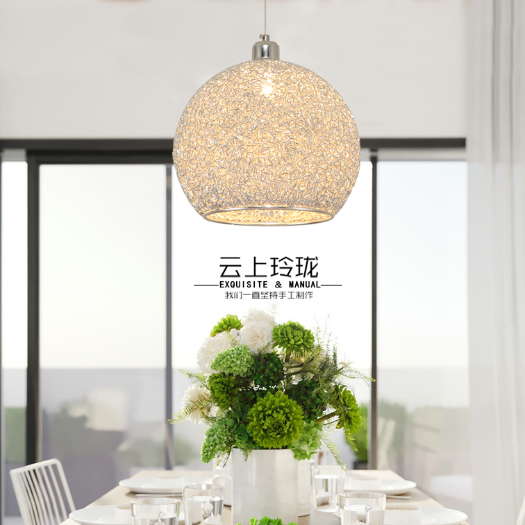 Restaurant chandelier three-headed modern simple personality creative Nordic industrial style milk tea shop hair salon Internet cafe balcony chandelier