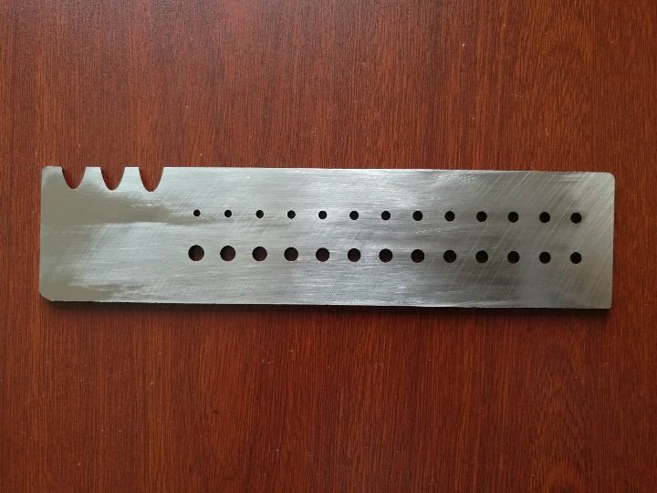 Drawing board pull strip bamboo strip pull knife cage strip scraper bird cage making tool bird cage maintenance tool