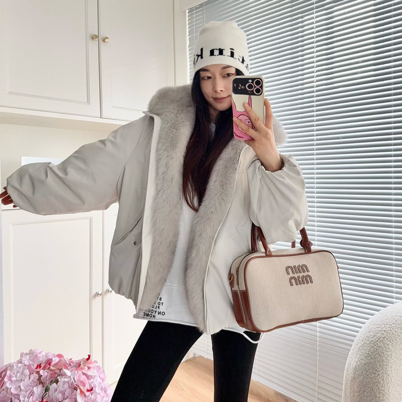2026 New Style Large Fox Fur Collar Fur Coat 90% White Goose down Parka Young Mid-Length Coat down Jacket