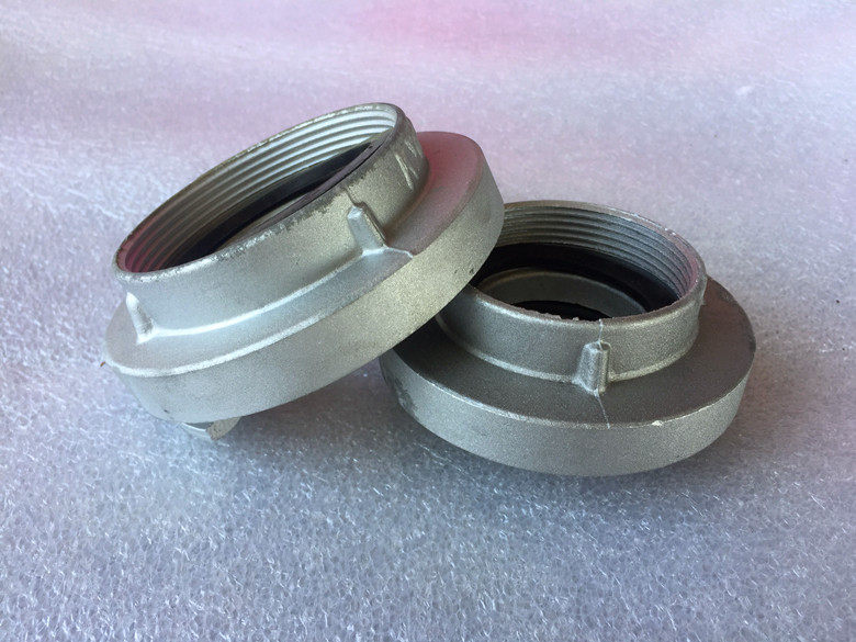 Internal buckle type pipe tooth connection DN80 DN80 DN65 DN50 DN50 internal wire joint fire hydrant wire buckle connector