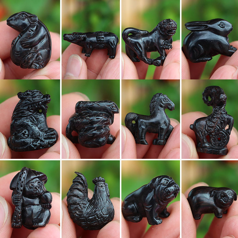 Black walnut carving three-dimensional zodiac pendant pendant rat ox tiger rabbit dragon snake horse sheep monkey chicken dog pig zodiac