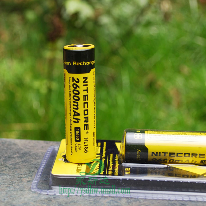NITECORE Knight Knight SHOW flashlight flashlight originally fitted 18650 lithium charge battery 3 7V band protective board