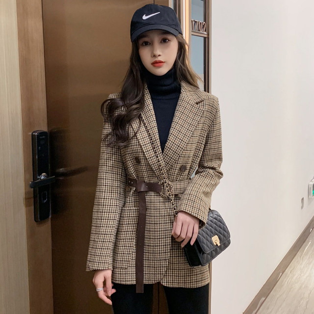 Plaid blazer women's 2024 new spring and autumn fashion temperament small slim waist woolen jacket short style