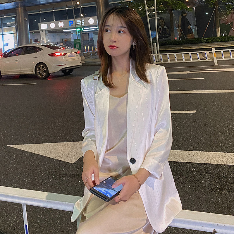 Courteson White Suit Jacket Woman Spring Three Acetate satin Temperament Woman Fashion Han Edition Sashimi and Casual High-end