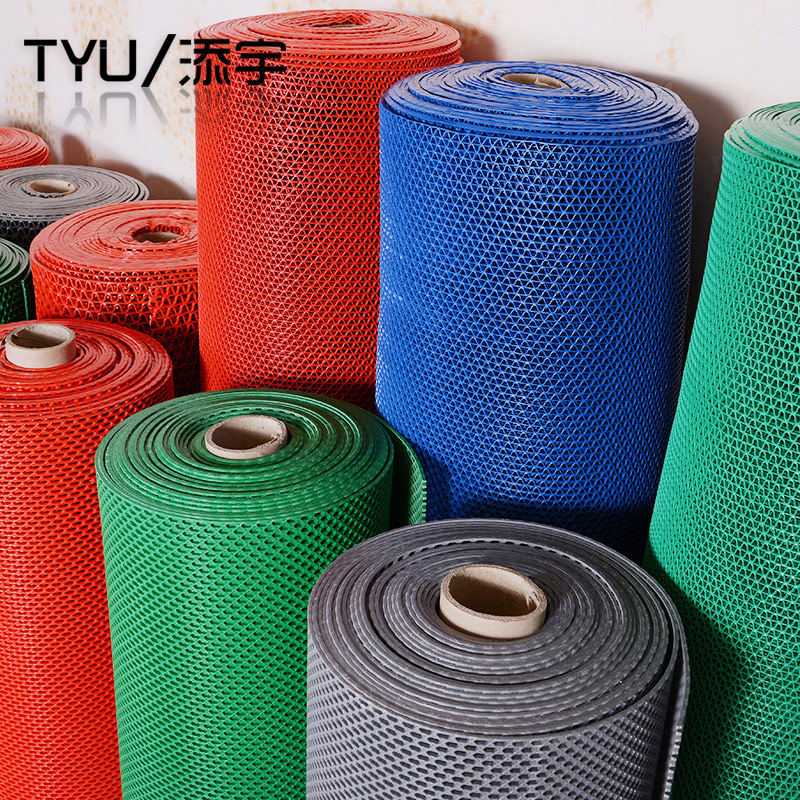 Bathroom Anti Slip Mat Makeup Room Toilet Anti Slip Mat Plastic Carpet Hollowed-out Cushion PVC Door Cushion Ground Mat