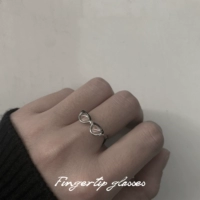 Пальцы, которые межглас/сингл могут отрегулировать одних и тех же мужчин и женщин