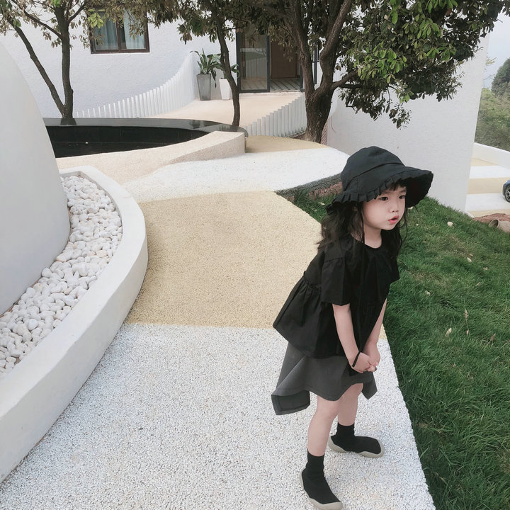 Mùa hè 2019 mới cô gái Hàn Quốc bé gái áo sơ mi không đều trẻ em thời trang áo búp bê đen - Áo sơ mi sơ mi dáng váy bé gái 