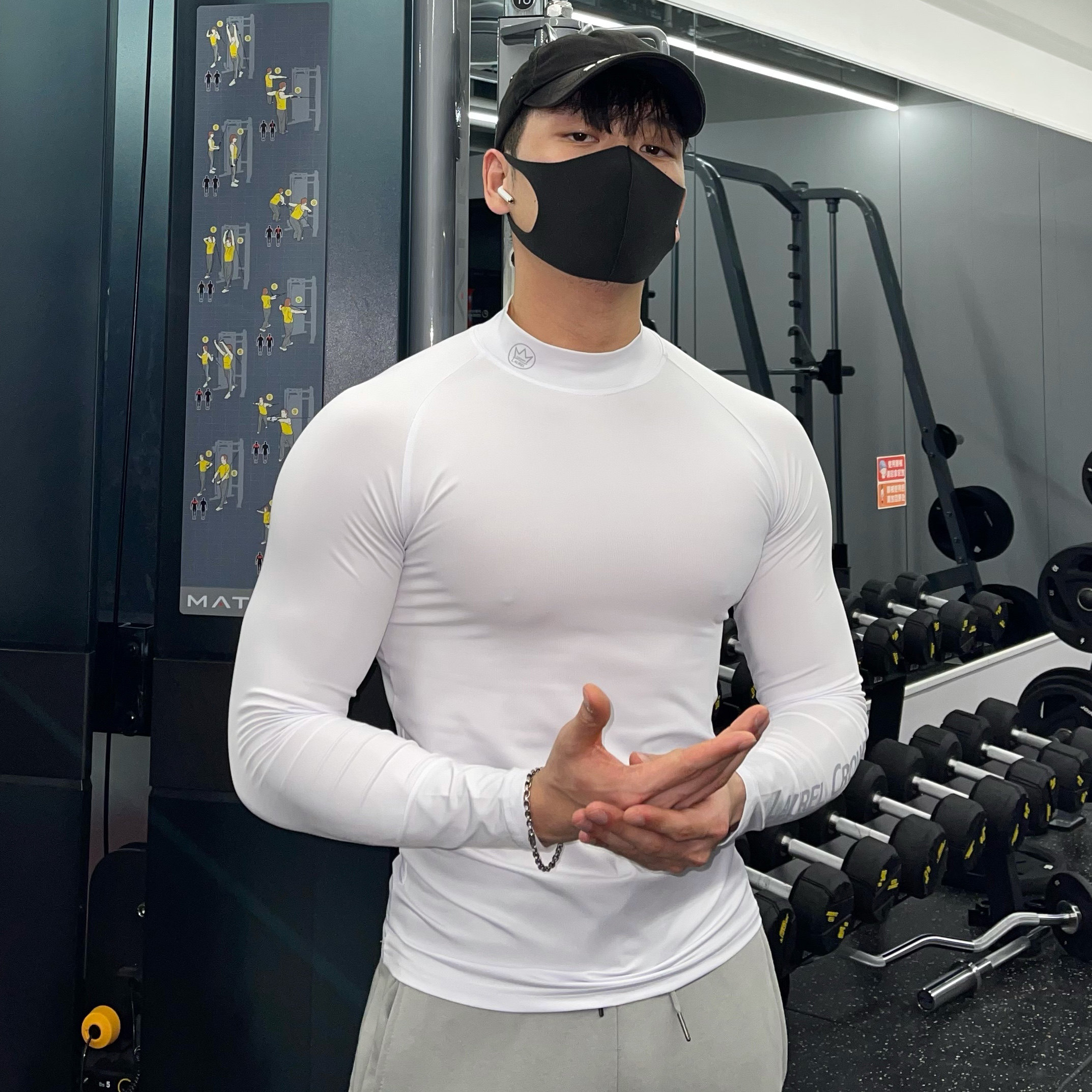 Fitness training long sleeve jacket breathable elasticity moisture absorption perspiration quick-drying tight high collar muscle brother tide