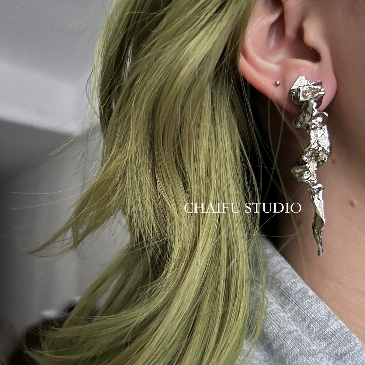 Chaifu Studio/E103 оригинальные домашние изделия по принципу оригами концепт нишевый дизайн миллениум крутые металлические серьги-гвоздики