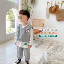 Good looking for free ride Three sets of boys Autumn Clothing Suit 2021 new Child handsome baby Yangqi Weater vest