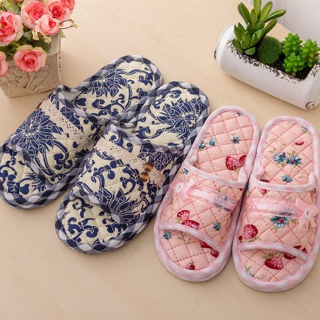 Home use cloth-based cotton slippers for men and women in autumn and winter indoor mute soft-soled floor couple slippers in summer and four seasons