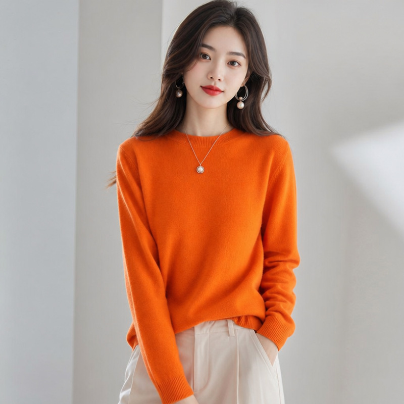 2026 Autumn New Elegant Workplace Commuting Women's Round Neck Pullover Long Sleeve Solid Color Knitted Base Sweater 2026 Autumn New Elegant Workplace Commuting Women's Round Neck Pullover Long Sleeve Solid Color Knitted Base Sweater
