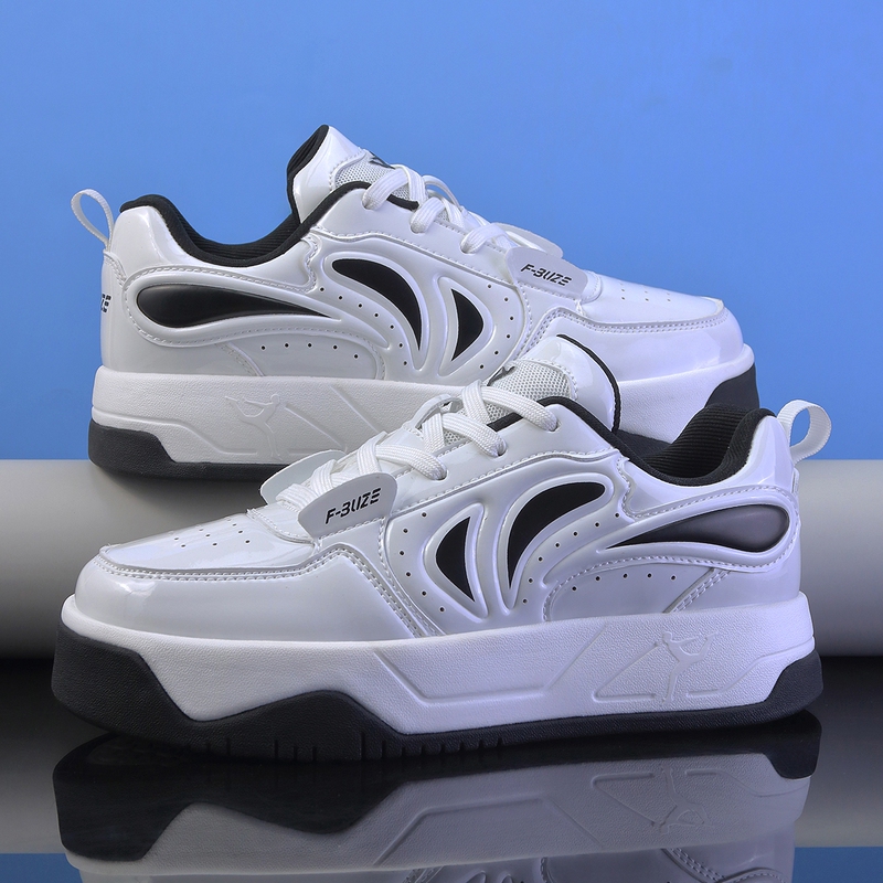 Flyrunner's New Champion Model with Ultra-Critical White Sole, Lightweight, Versatile, Easy to Maintain, Unisex, and Specialized for Playing Shuttlecock