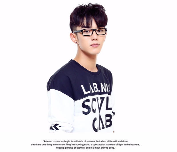 GIMMAX phiên bản tiếng Hàn của nam và nữ kính vuông gọng kính khung đen Retro khung da chân Kính phẳng kính chrome hearts