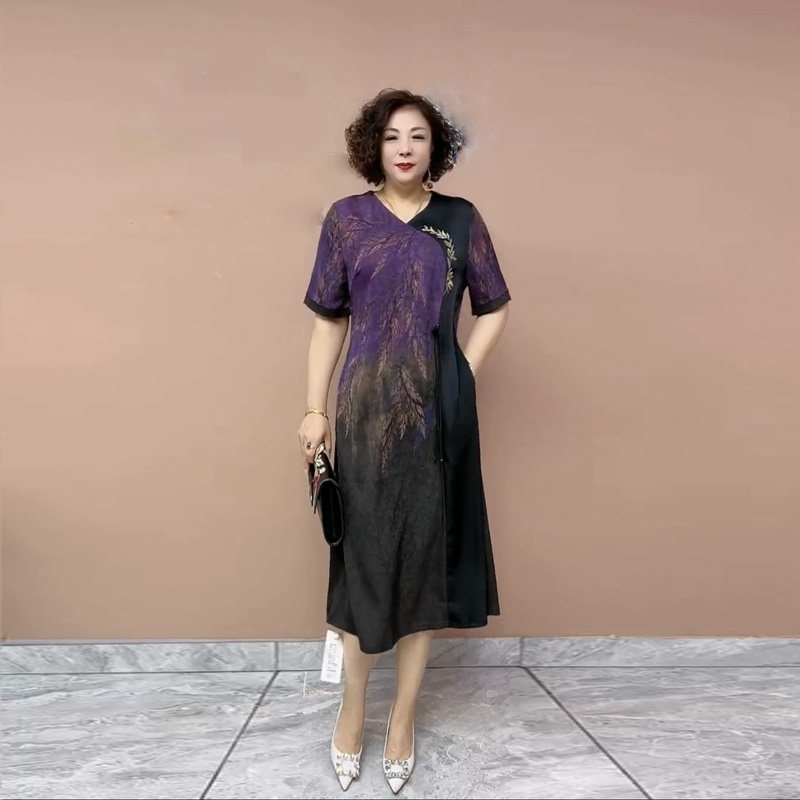 夏季新款国风妈妈装拼色真丝连衣裙遮肚显瘦气质新中式优雅裙子女