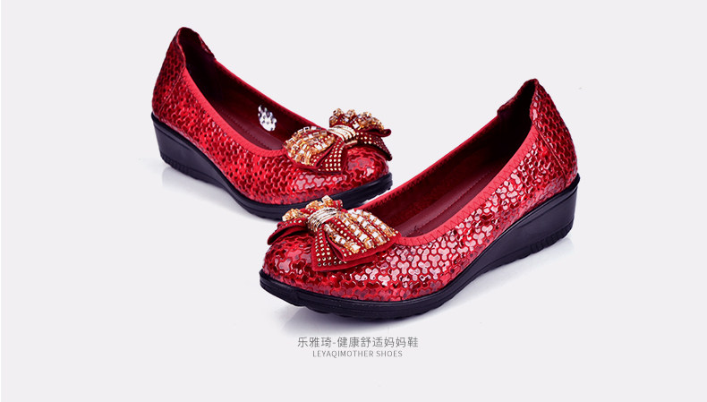 Chaussures de printemps Moyen-âge, 40-60 ans,  Angleterre - Ref 918247 Image 22