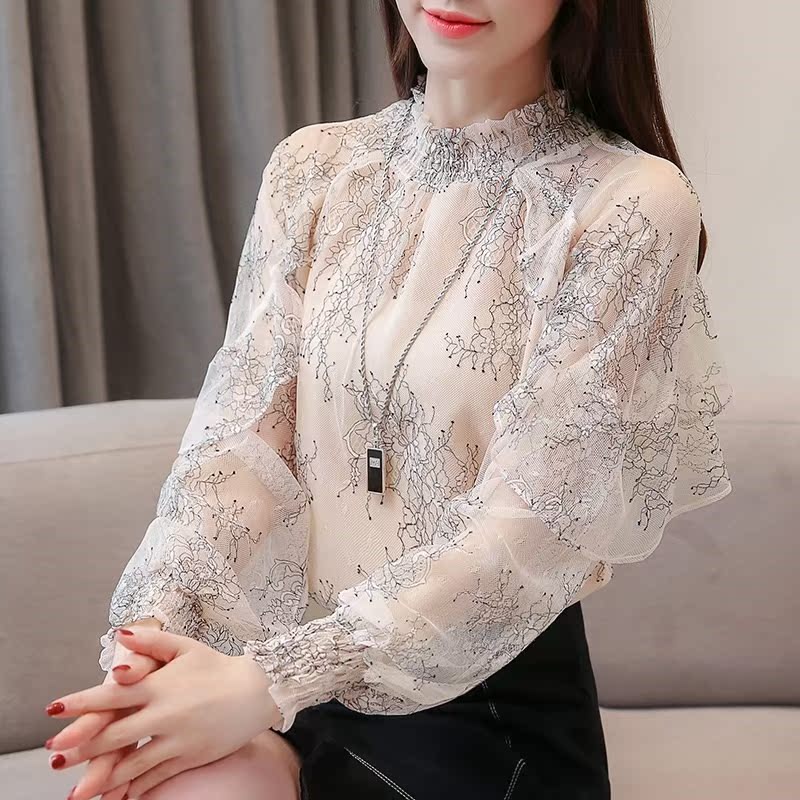 . Áo sơ mi voan chạm đáy nữ 2019 xuân mới hàng châu Âu rất được ưa chuộng hàng đầu thời trang hoang dã. - Áo sơ mi chiffon ren áo sơ mi họa tiết nữ