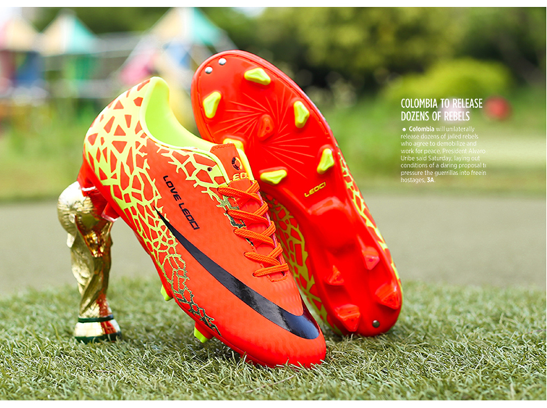 C Luo nam nữ trẻ em mận sát thủ 12 thế hệ CR7 Giày bóng đá ong nội bộ World Cup TF bị gãy móng AG top giày sneaker nam
