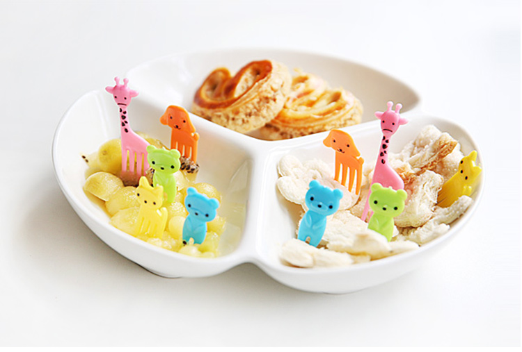 Tấm lưới gốm Tấm ăn sáng tạo tấm ăn tối trẻ em bộ đồ ăn riêng Lưới tròn tấm sứ tấm trái cây - Đồ ăn tối đĩa sứ trắng