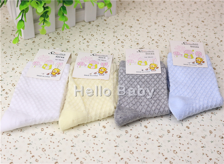 Trẻ em của mùa hè vớ lưới cotton phần mỏng vớ sinh viên trai vớ giản dị nhỏ học sinh trung học của vớ ống