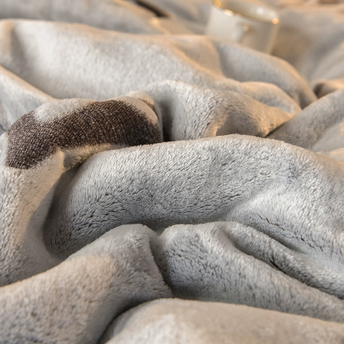 Демисезонные джинсы с начесом, бархатное одеяло, коралловая простыня